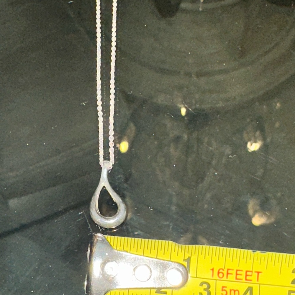 Authentic Tiffany & Co. Silver Open Teardrop Necklace - Picture 15 of 16